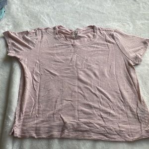 Pink Aeropostale cropped shirt